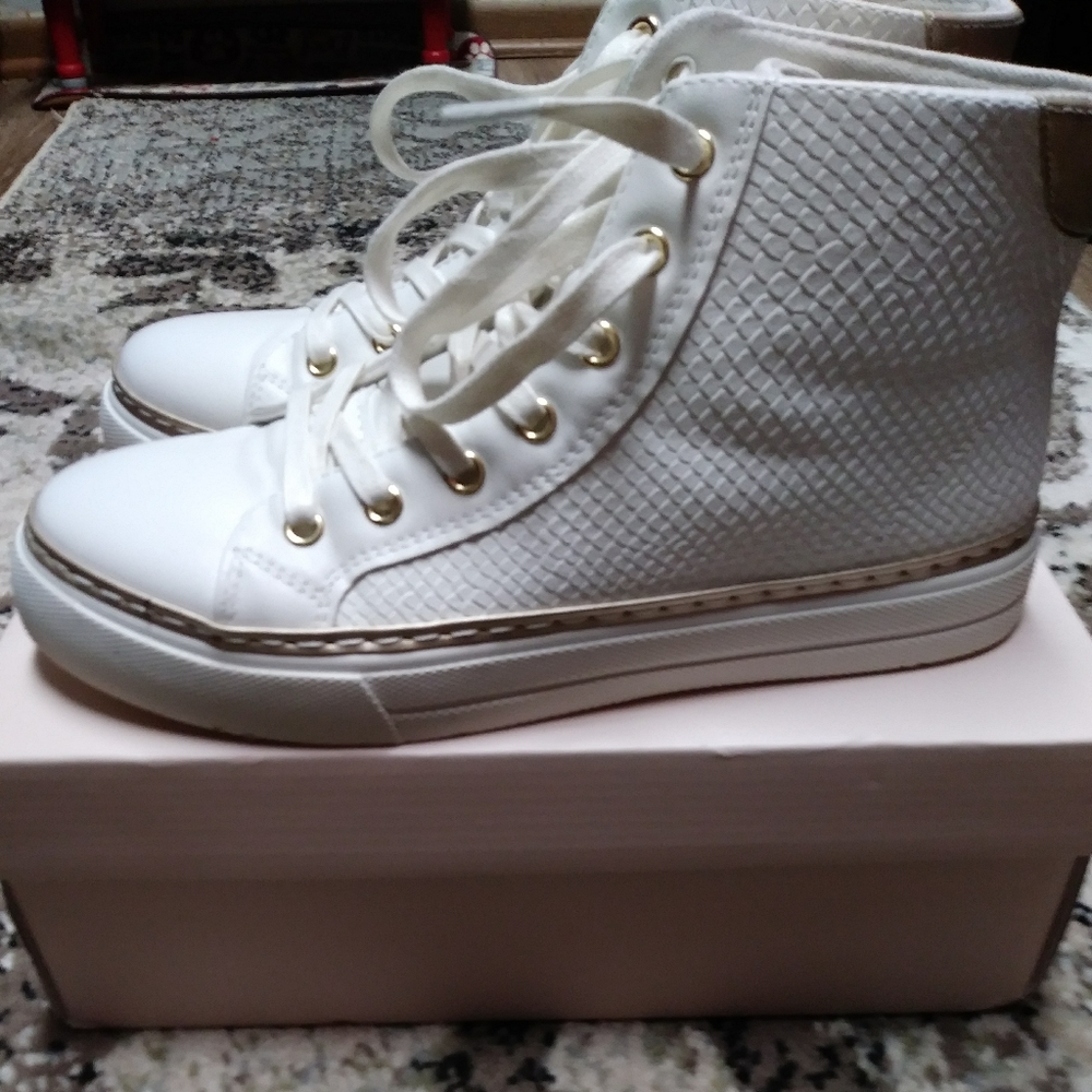 Just Fab Preston Hightop Sneaker